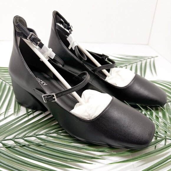 Lisa Vicky Black Ankle Strap Pumps Sz 8.5 Sculptural Maryjane Balletcore Shoe - Picture 1 of 9